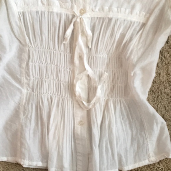 Buttoned Blouse - Picture 4 of 5